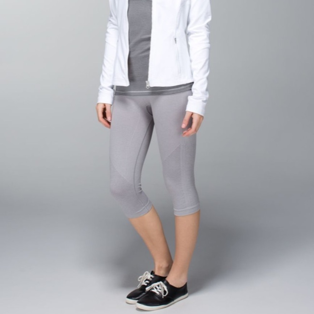 🖤Lululemon Capri Leggings🖤